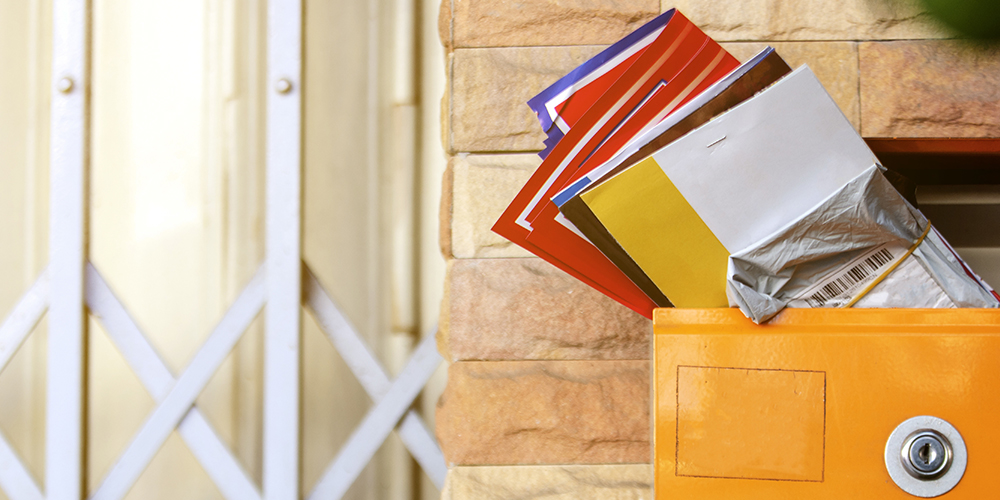 Shared versus solo direct mail